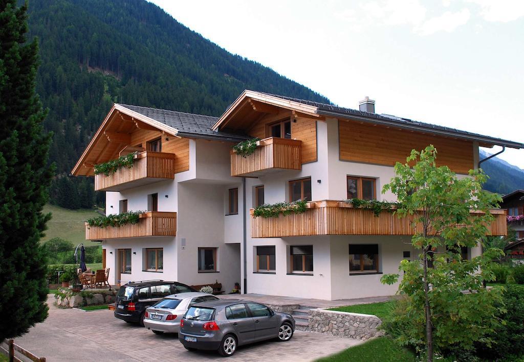 Haus Kargruber Apartment Santa Maddalena in Casies Luaran gambar